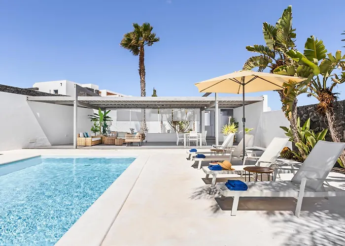 Julia By Villalia Villa